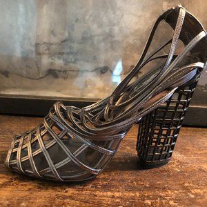 YSL Rive Gauche Ankle Boot Anthracite